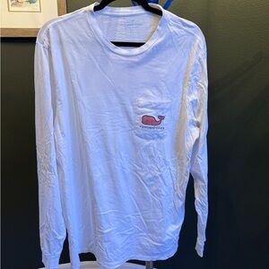 Men’s size large long sleeve vineyard vines tee